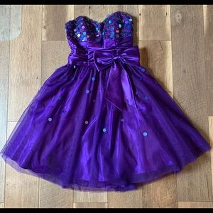 Purple Sequined Strapless Party Dress